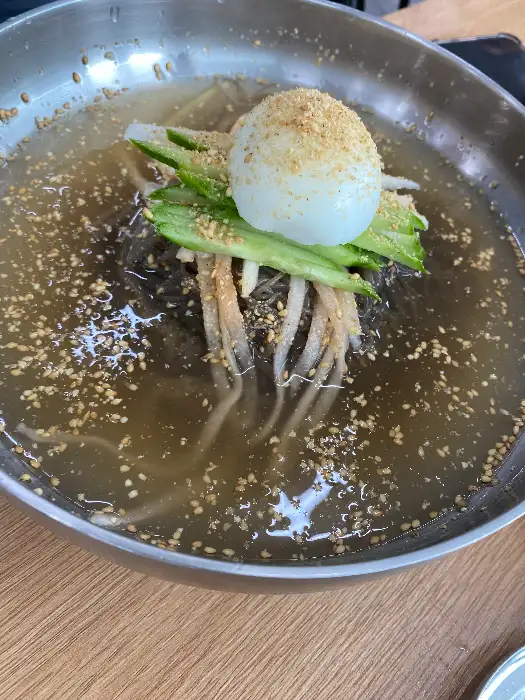 냉면 한 그릇