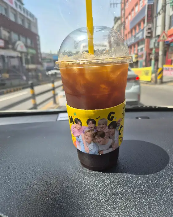 메가커피 아메리카노 컵홀더