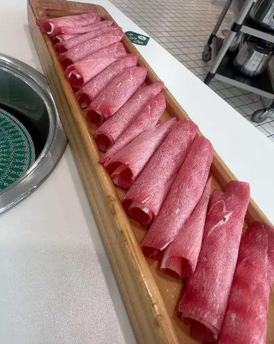 잘 말린 신선한 고기 슬라이스