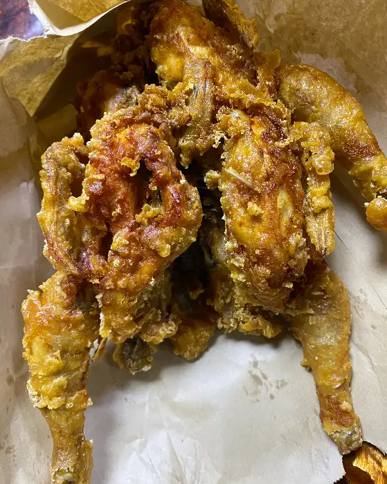 옛날 통닭 전체 모습