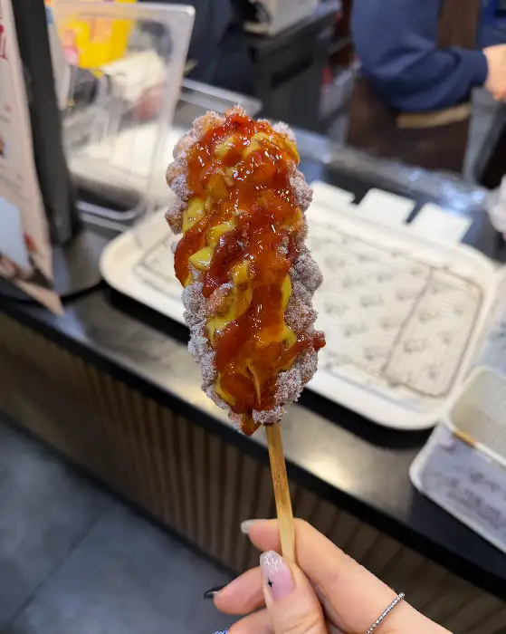 통모짜 핫도그