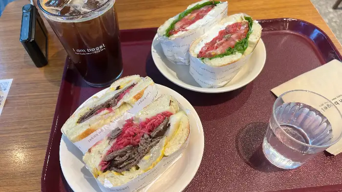 크랜베리 치킨 샌드위치 상세 컷