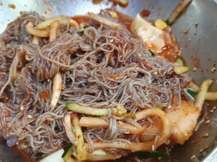 비빔냉면 클로즈업