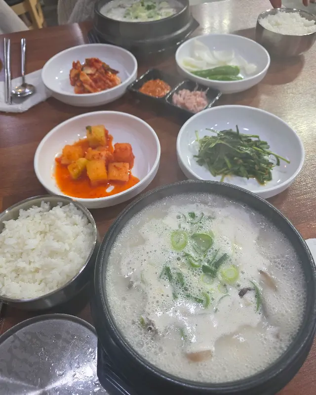 순대국밥과 밑반찬