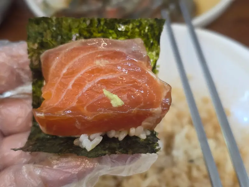 연어장의 클로즈업