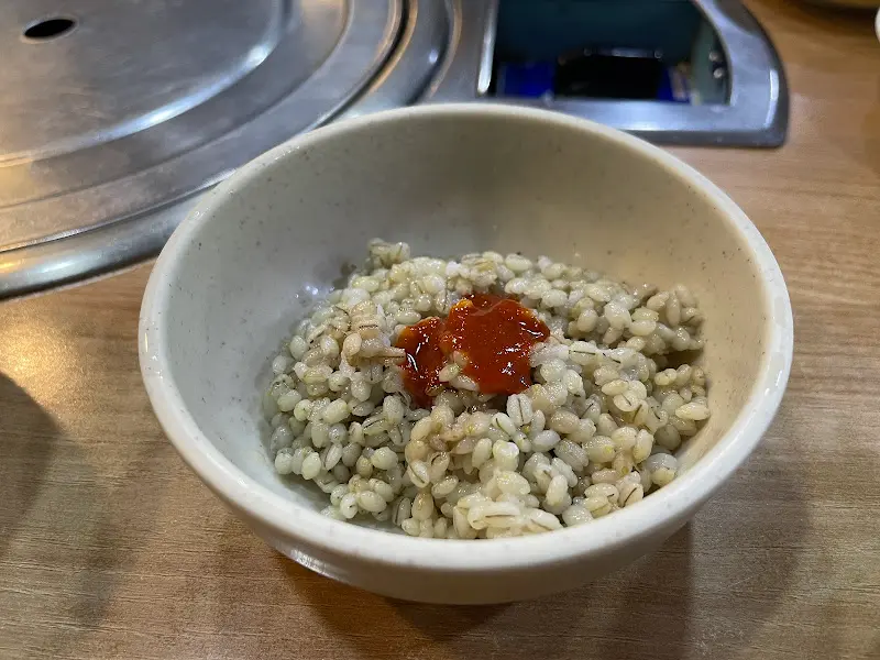 보리밥과 고추장