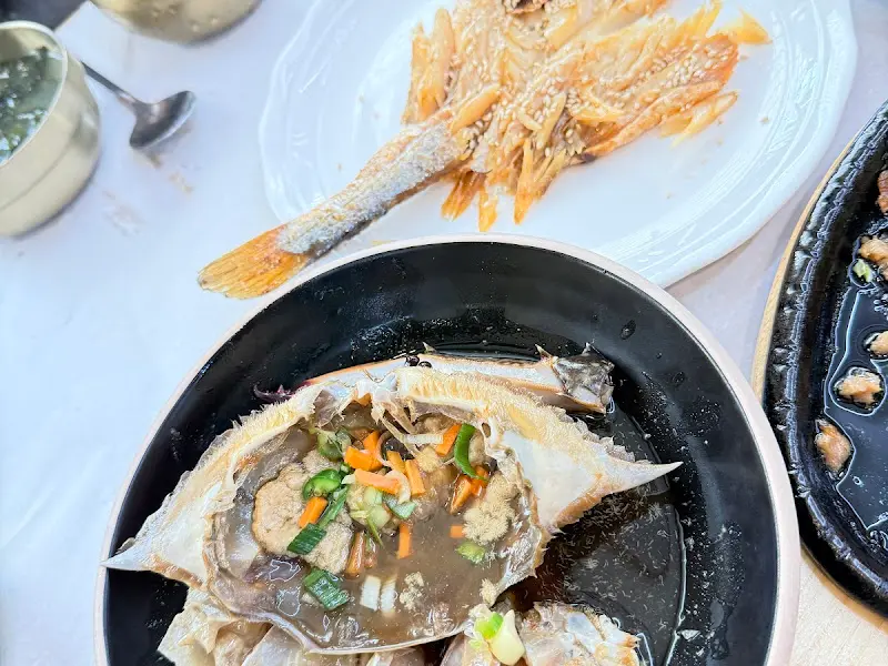 다강한정식의 간장게장과 보리굴비