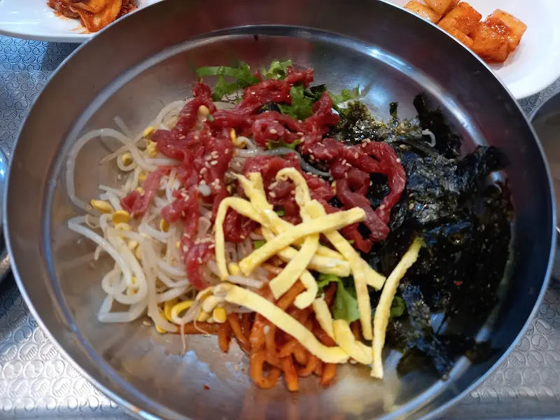 비빔밥 근접샷