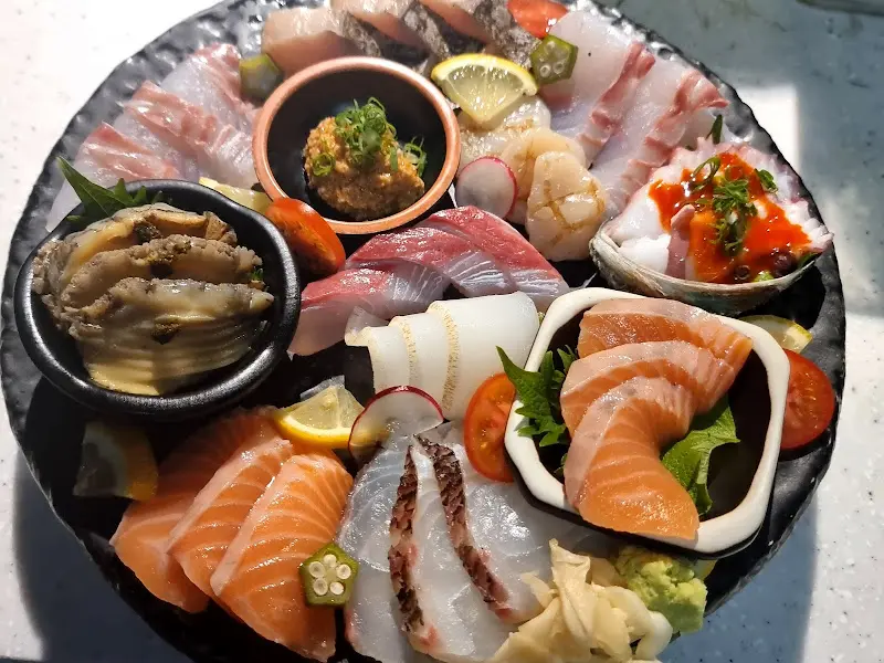 다채로운 사시미 모듬