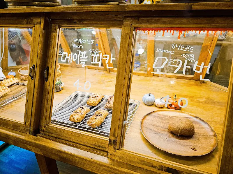 베이커리 진열대