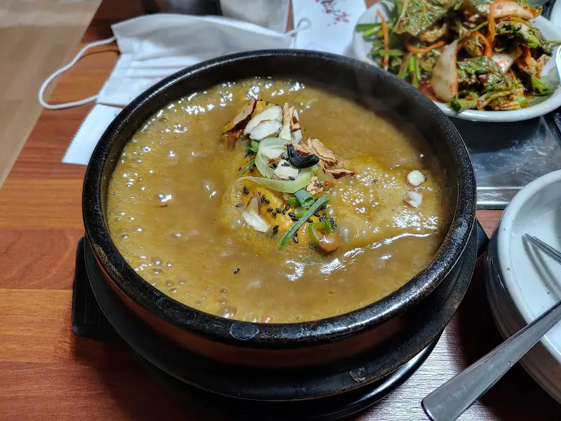 상황약수삼계탕