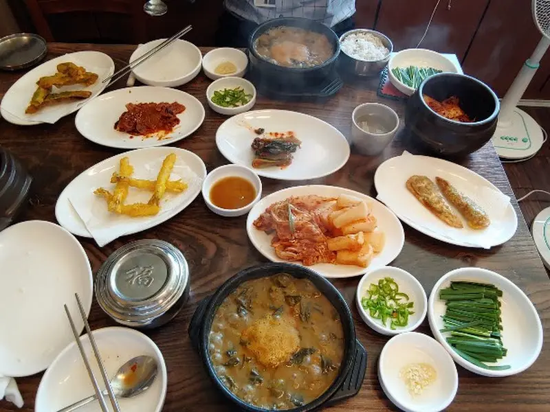 추어탕 정식 한 상 차림