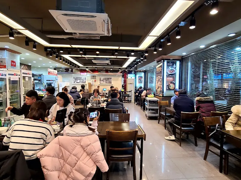 이비가 짬뽕 본점 내부