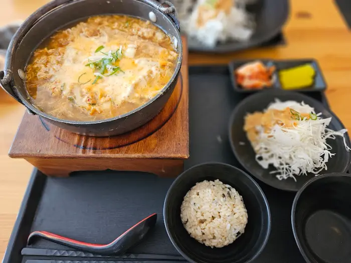 따뜻한 우동 한 그릇