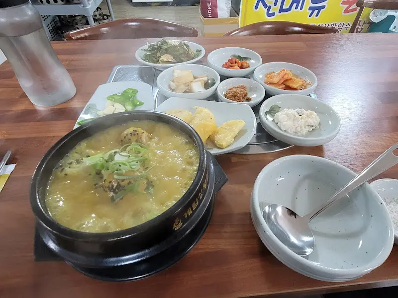 삼계탕 한 상 차림