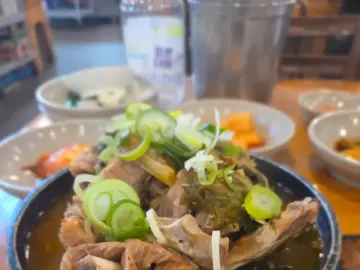 사상에 뼈를 묻을 맛, 최뼈다구해장국에서 과학하는 부산 맛집 탐험기