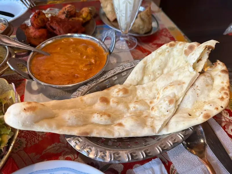 커리와 난의 환상적인 조화