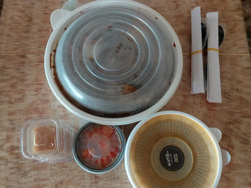 깔끔하게 포장된 뼈해장국