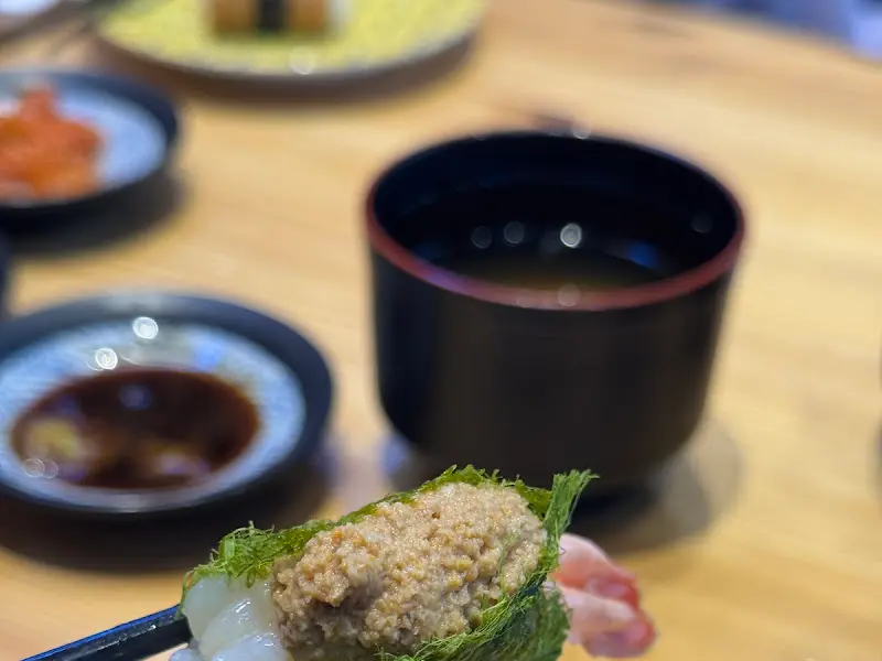 감태에 싸인 초밥