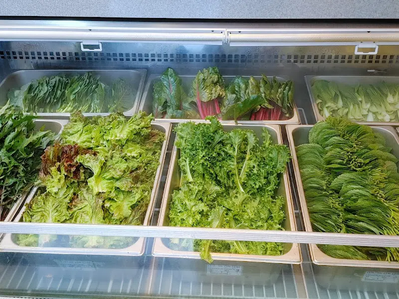 신선한 쌈 채소 코너