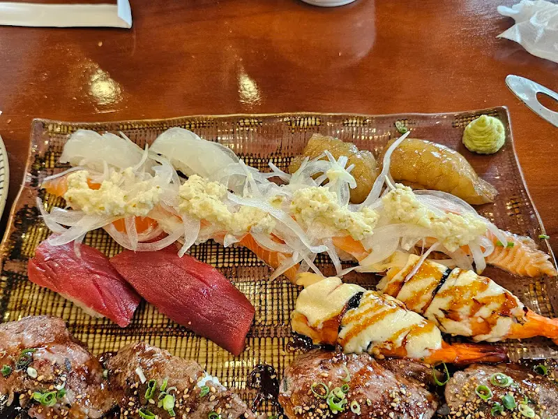 다양한 초밥 메뉴