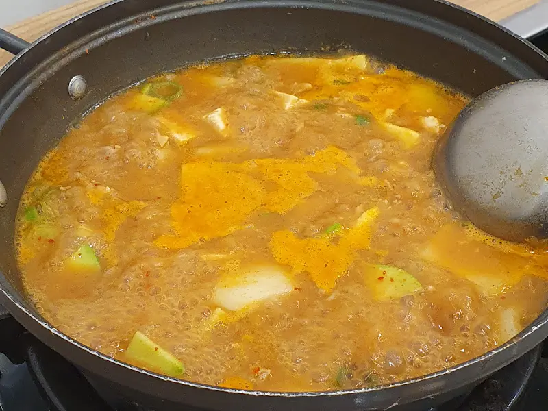 차돌된장찌개 클로즈업