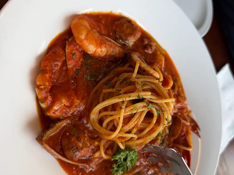 새우와 소스가 듬뿍 들어간 파스타