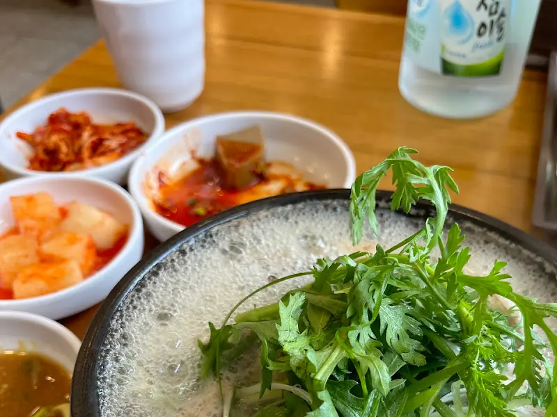 여러가지 밑반찬들