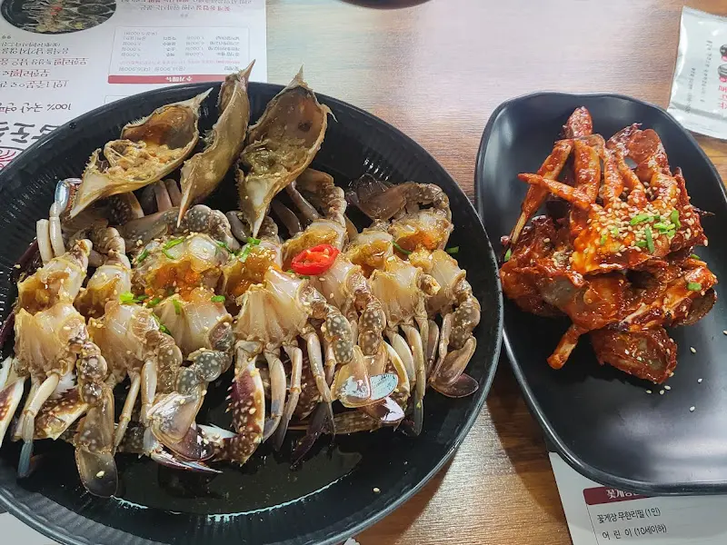 무한리필 게장 한상차림