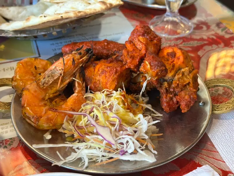 알찬 세트 메뉴 구성