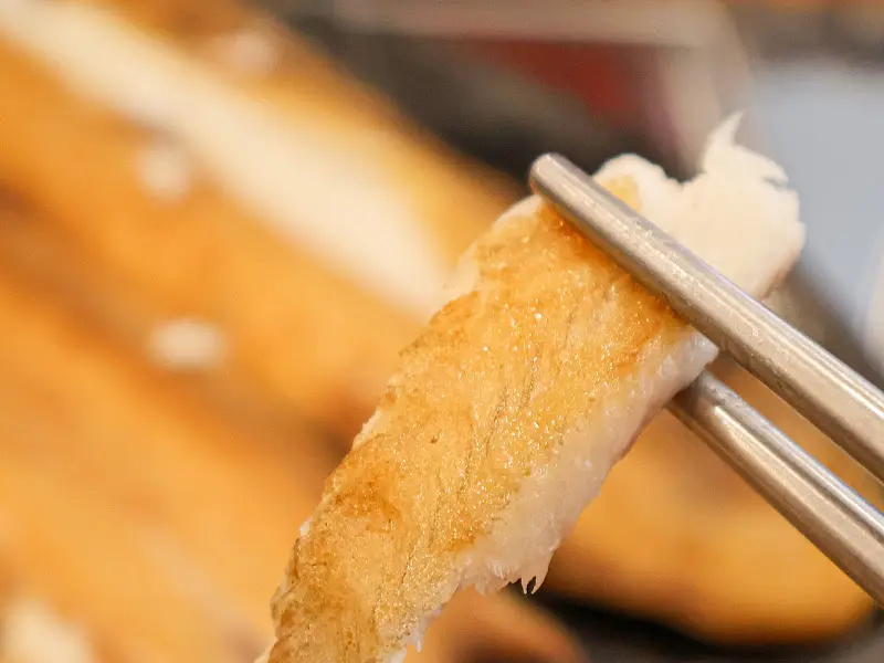 윤기가 흐르는 생선 살