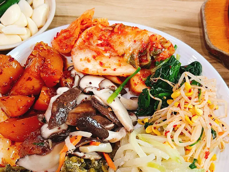 다채로운 밑반찬