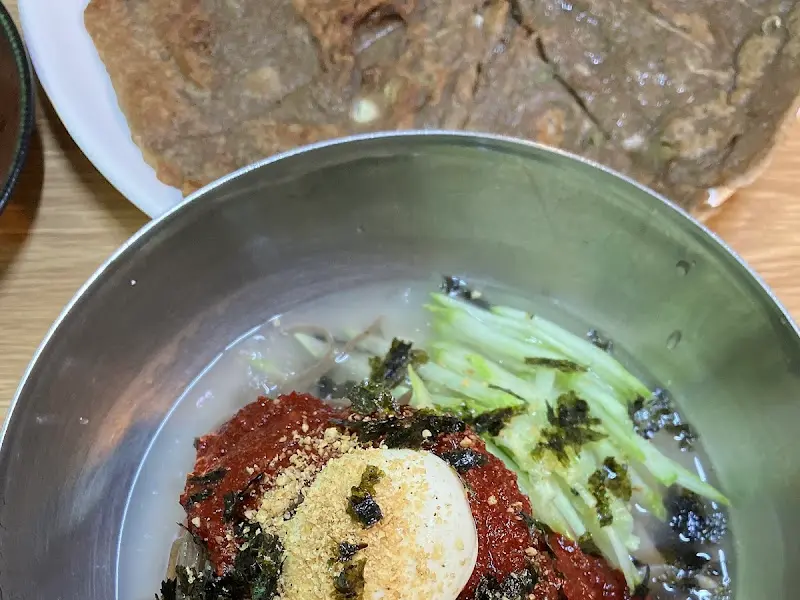 막국수와 메밀전