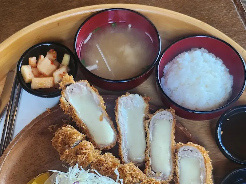 모듬 돈가스 근접샷