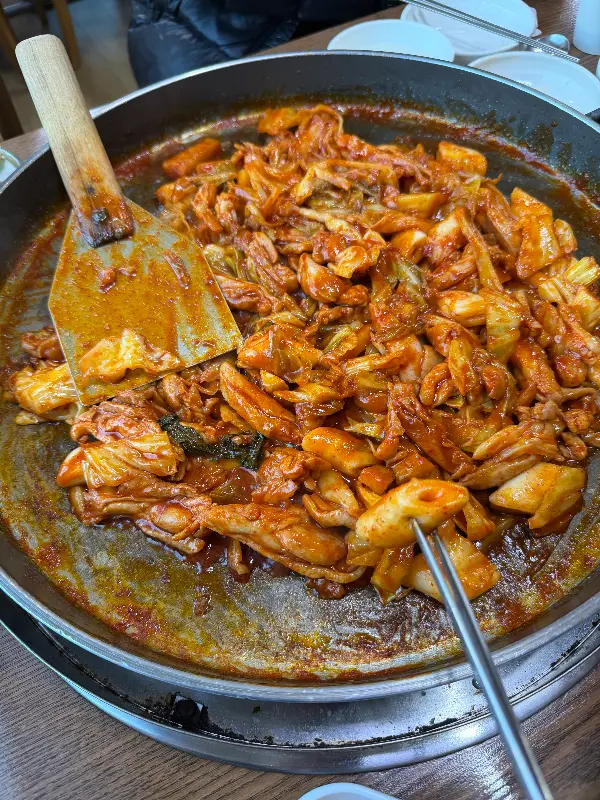 맛깔스러운 닭갈비