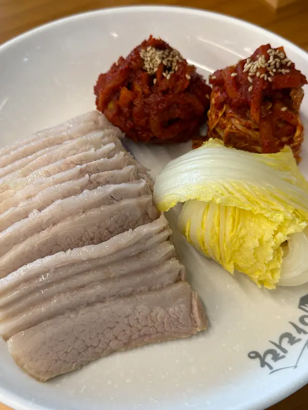 푸짐한 보쌈 한 상차림