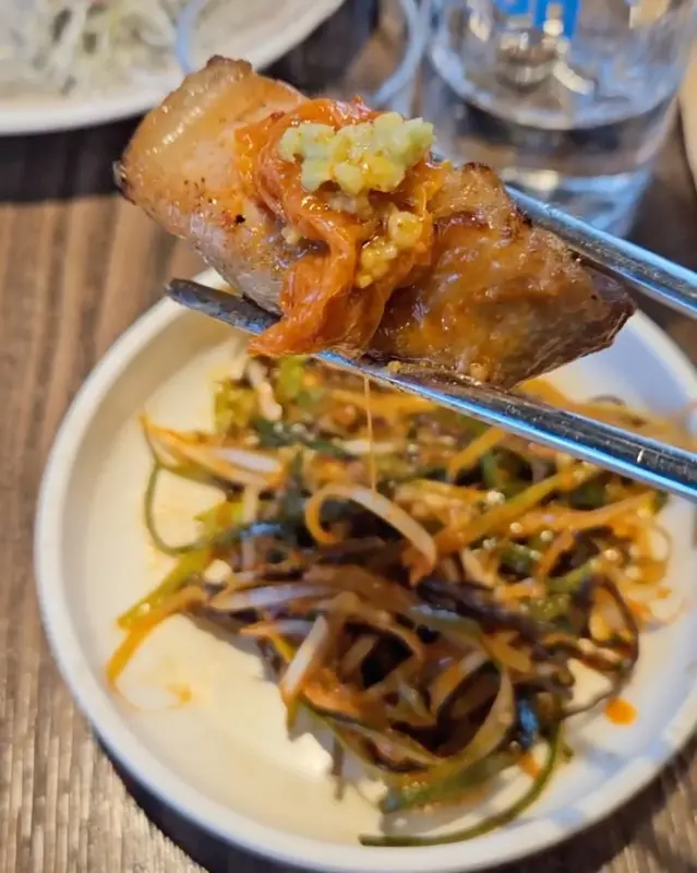 삼겹살과 볶음김치