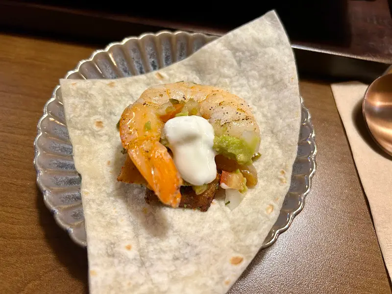 훌륭한 맛과 분위기