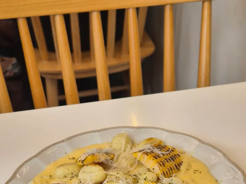 다락 오므라이스 근접샷