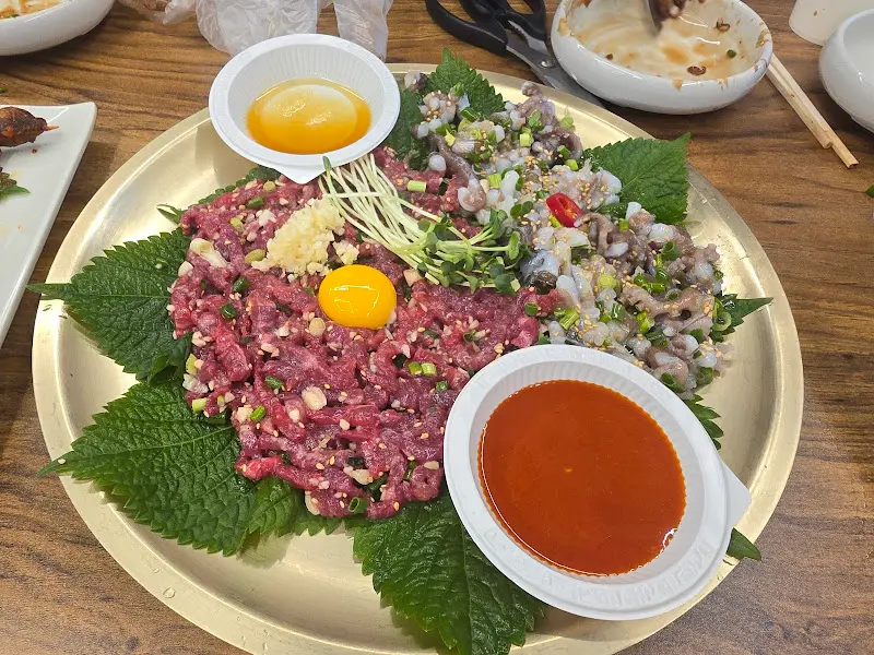 싱싱한 낙지 탕탕이