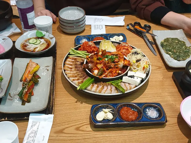 푸짐한 한 상 차림