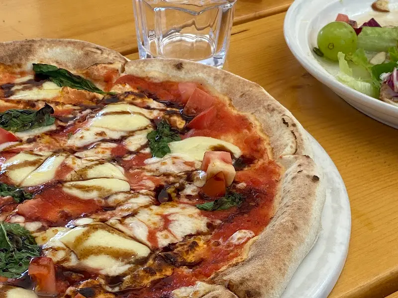 콰트로 포르마지오 피자