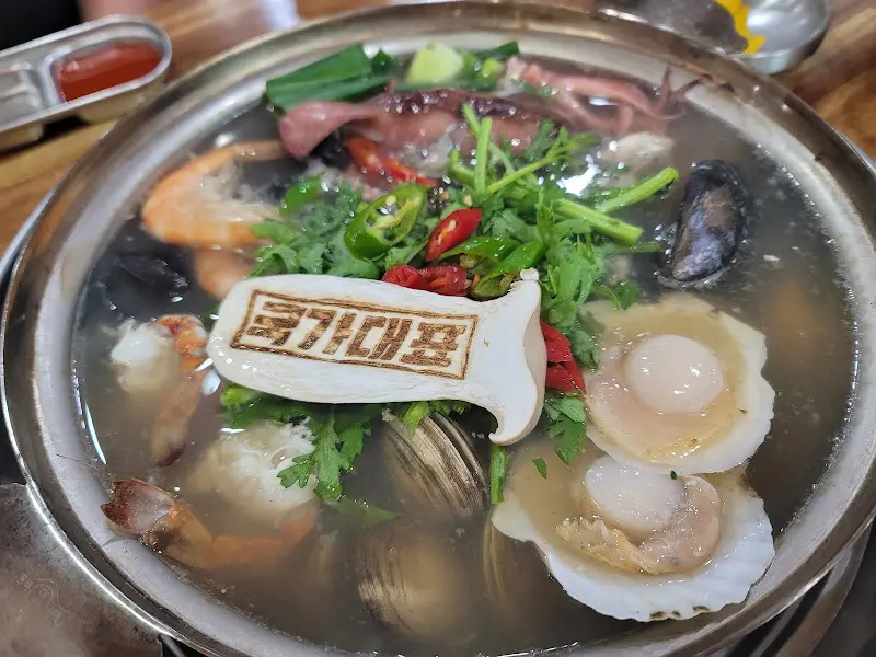 해물칼국수 근접샷