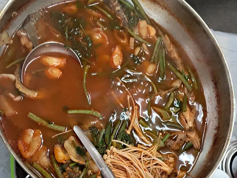 푸짐한 매운탕