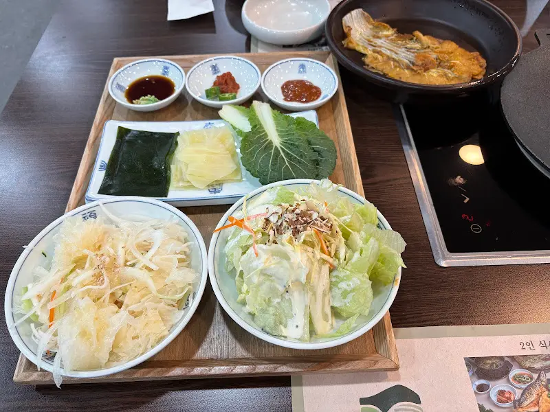 다랭이마을밥상 배추전