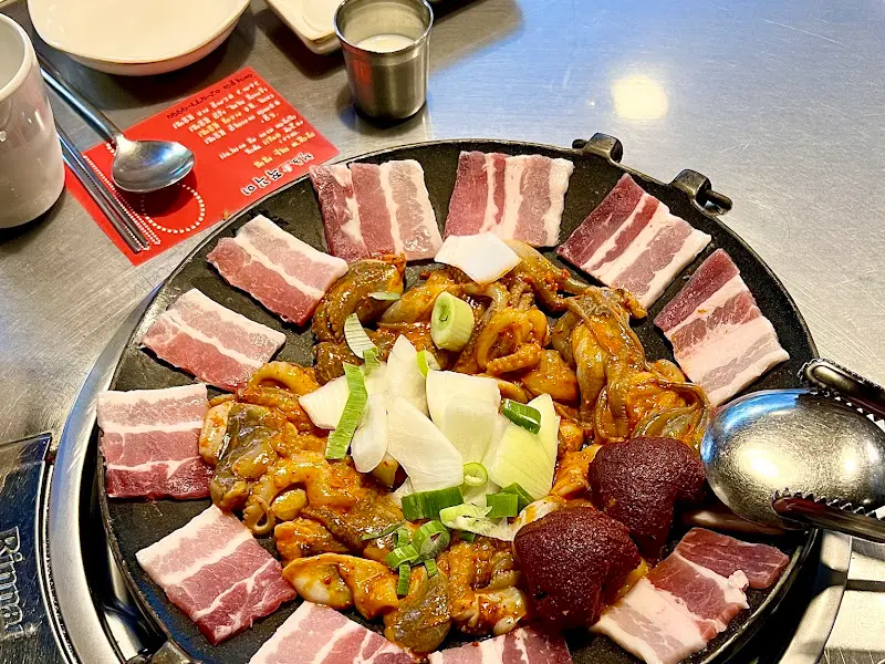 독도쭈꾸미 쭈삼 한 상 차림