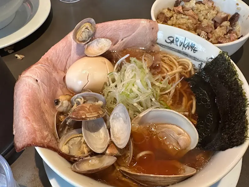 바지락 라멘의 클로즈업 샷