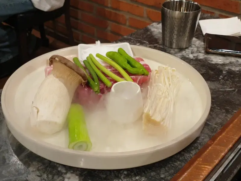 마장동김씨의 돼지고기 한 상 차림