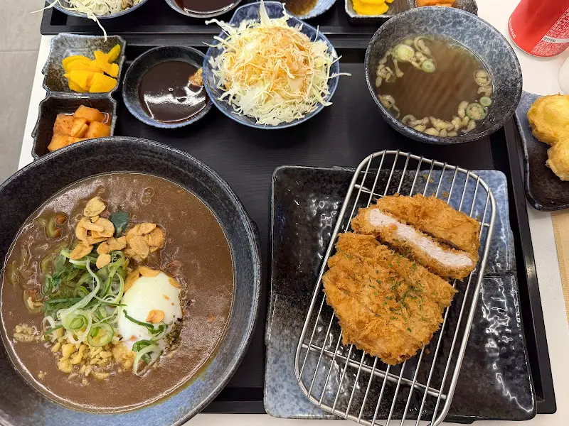 흑돼지 커리 우동