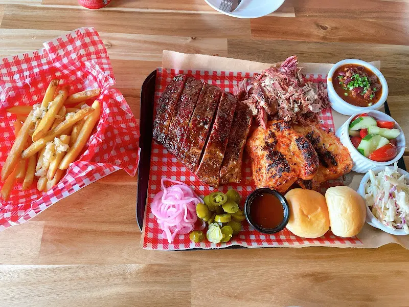 푸짐한 팟 플래터